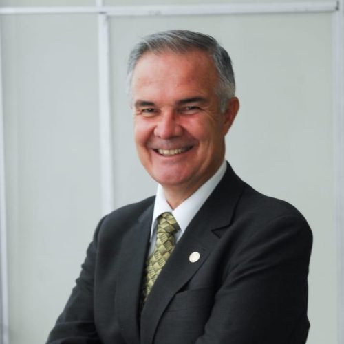 Acary Bulle Oliveira